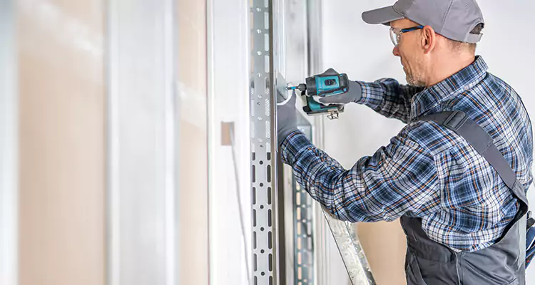 Sliding Door Latch Hardware Repair in Pembroke Pines, FL