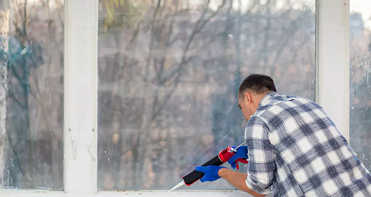 Quality Sliding Shower Door Repair for Closing Issues in Pembroke Pines, FL