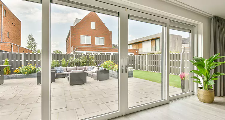 Best Sliding Screen Door Replacement Company in Pembroke Pines, FL