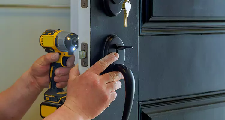 Comprehensive Door Lock Repair Services in Pembroke Pines, FL