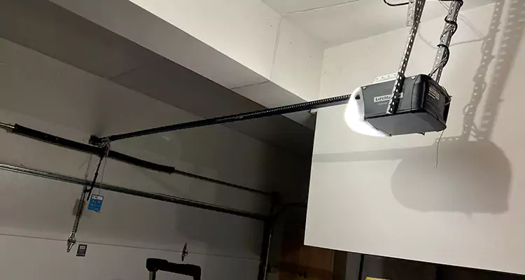 Linear Garage Door Opener Repair in Pembroke Pines, FL
