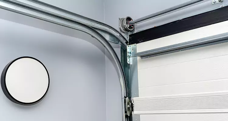 Garage Door Cable Repair Cost in Pembroke Pines, FL