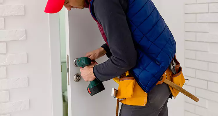 Residential Door Repair in Pembroke Pines, FL