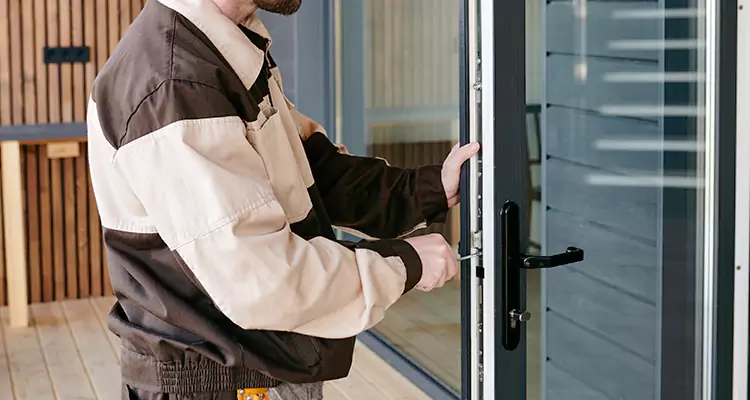 Top Rated Patio Door Lock RepairPatio Door Locking Mechanism Broken Repair in Pembroke Pines, FL