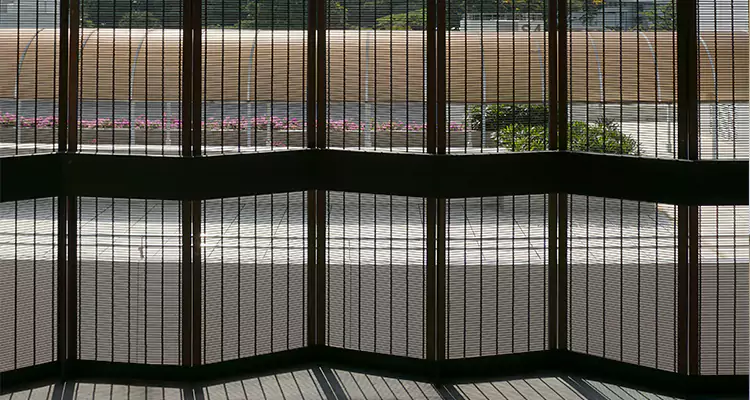 Front Screen Door Repair in Pembroke Pines, FL
