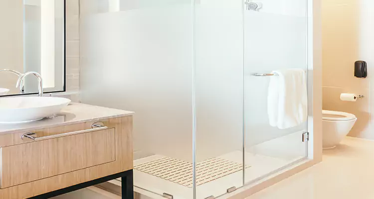Expert Shower Door Fix and Repair in Pembroke Pines, FL