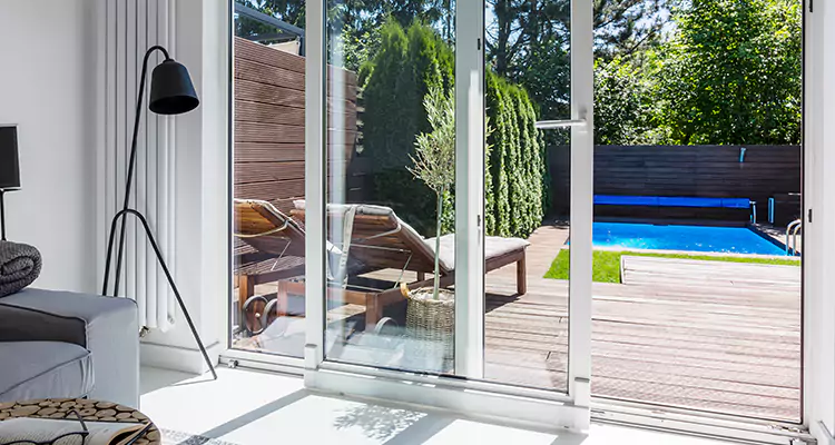 Fixing A Sliding Screen Door Roller in Pembroke Pines, FL